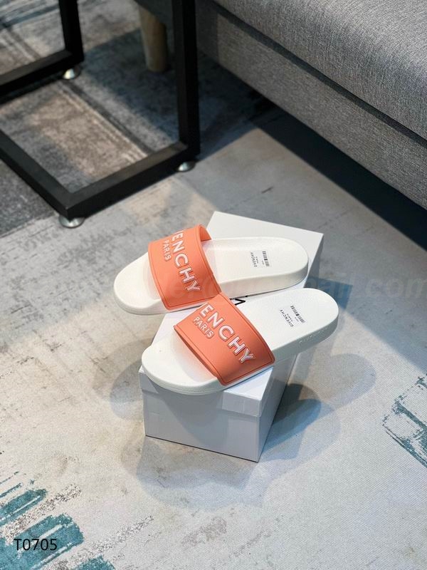 GIVENCHY Men's Slippers 15